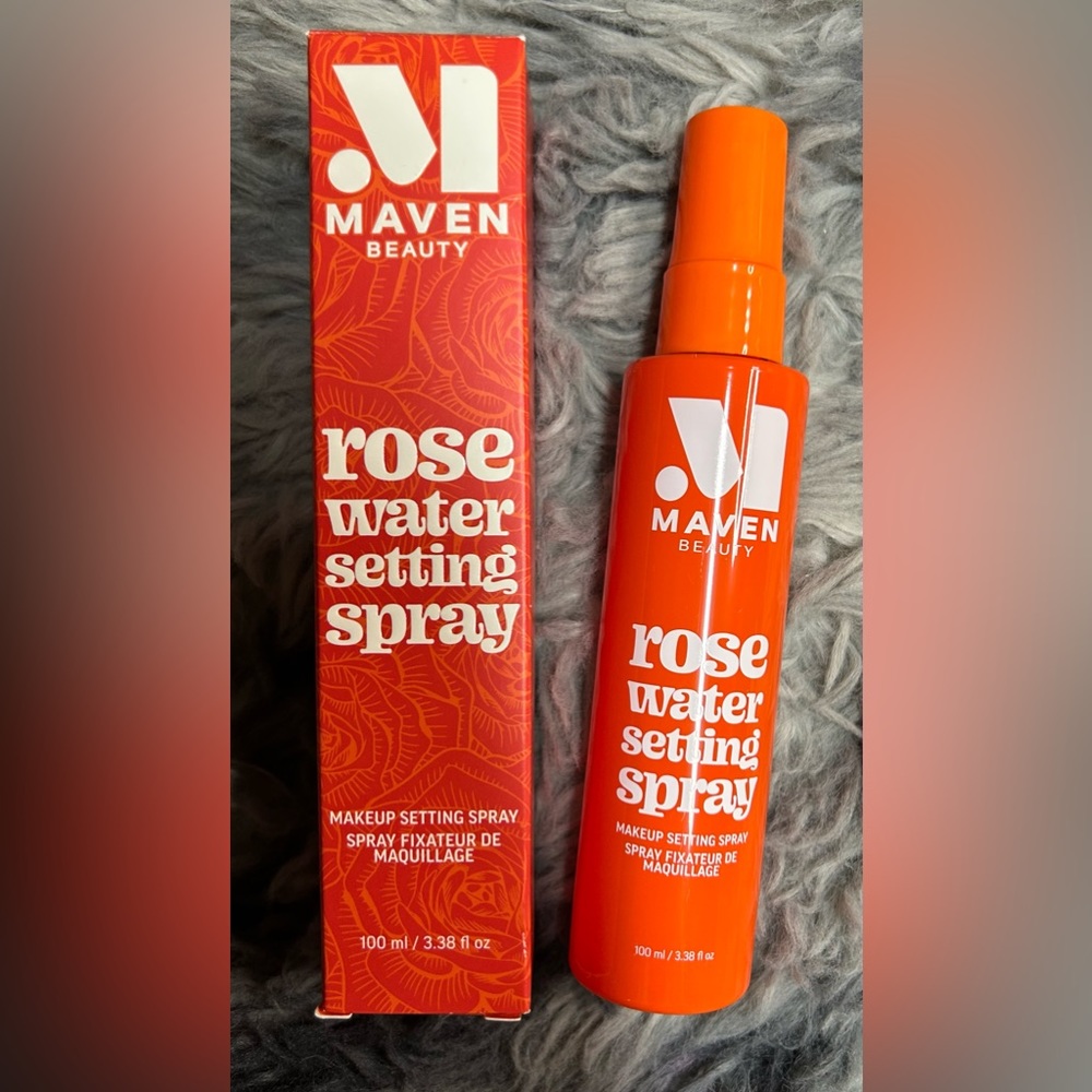 MAVEN BEAUTY Rose Water Setting Spray